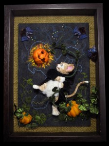 hallow-cat